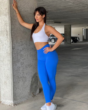 V-shape клин в черен цвят