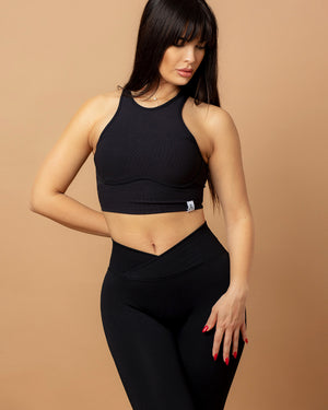 Спортно бюстие с повдигащ ефект в бял цвят