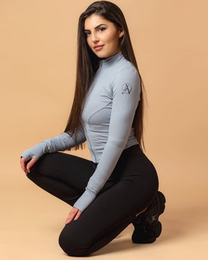 Вталено дамско спортно яке в син цвят