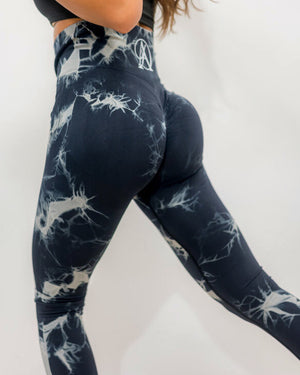 Оформящ клин в зелен цвят с мраморен ефект