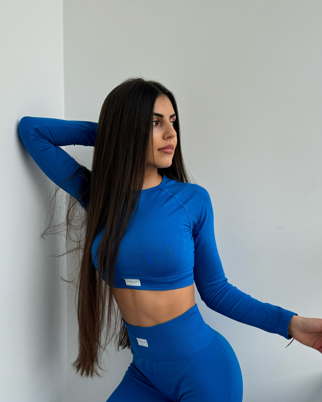 Спортна блуза 𝐀𝐔𝐑𝐀 в син цвят