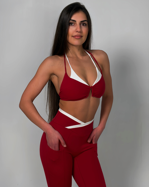 Спортен екип 𝐂𝐎𝐍𝐓𝐎𝐔𝐑