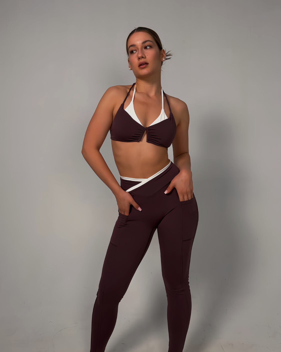 Спортен клин 𝗖𝗢𝗡𝗧𝗢𝗨𝗥