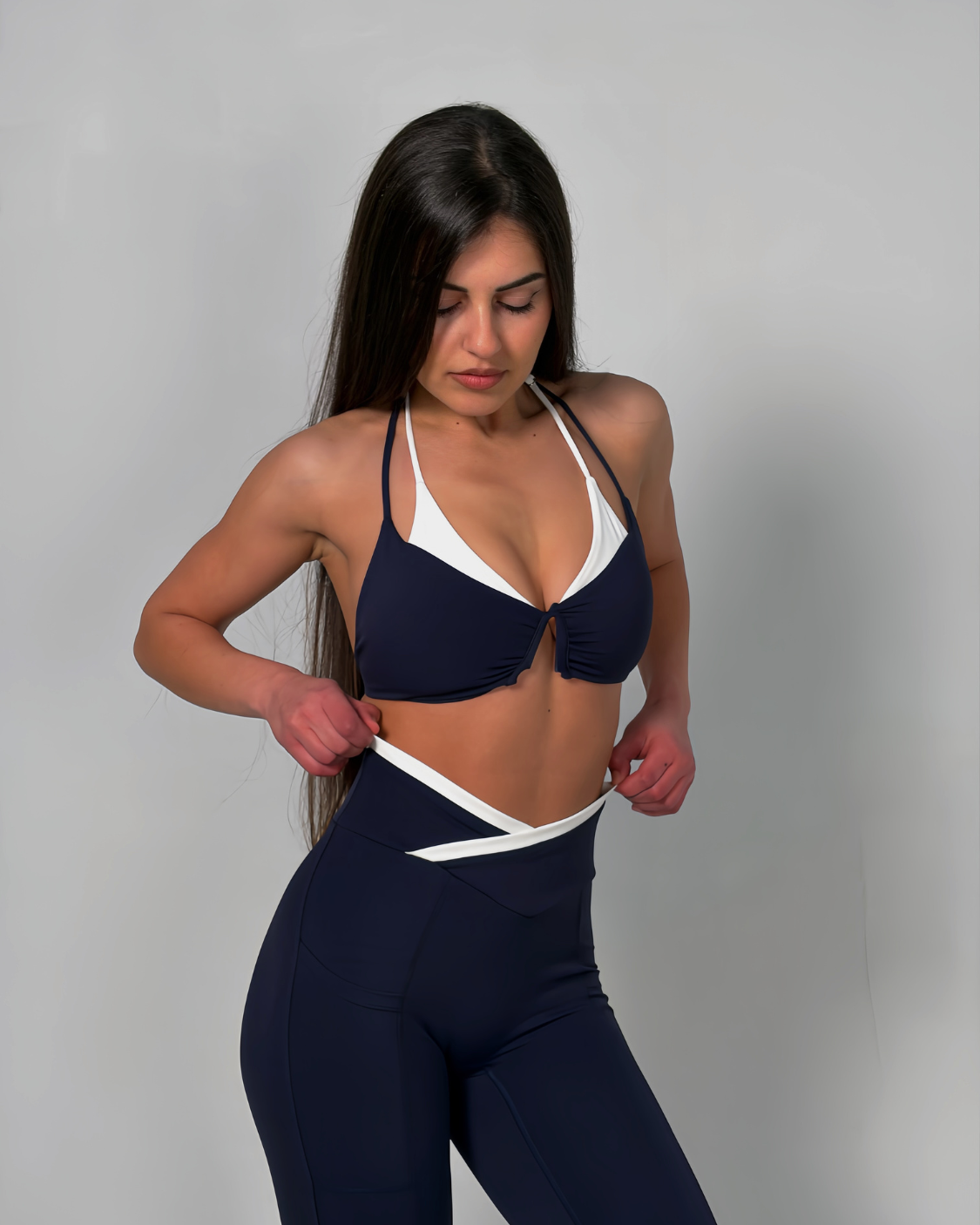 Спортен клин 𝗖𝗢𝗡𝗧𝗢𝗨𝗥