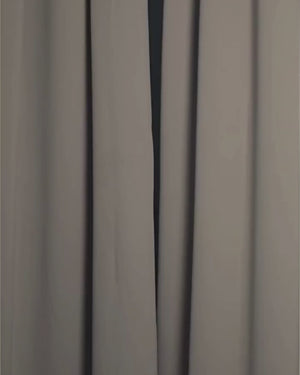 Късо спортно яке 𝗠𝗔𝗚𝗡𝗘𝗧𝗜𝗖